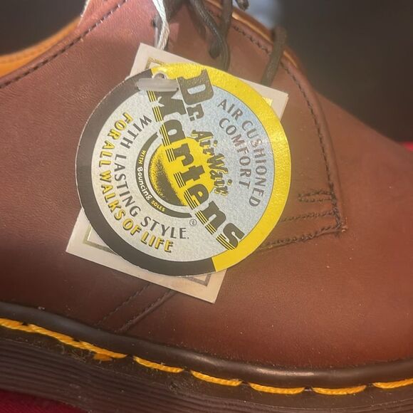 Vintage Dr. Martens AirWair 1461 NWT No Box Handmade in England Mens 8 Womens 10 - Picture 10 of 14